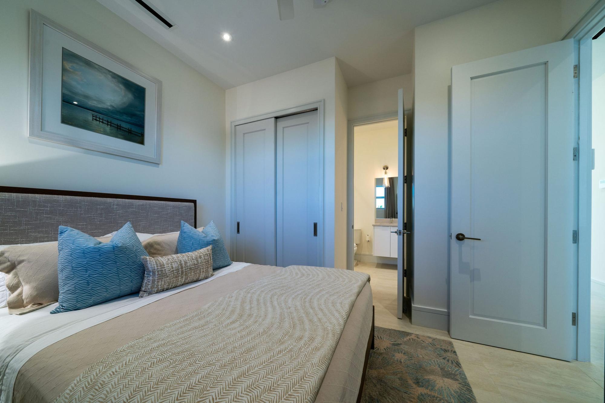 UNIT 2 STERLING COMMONS E