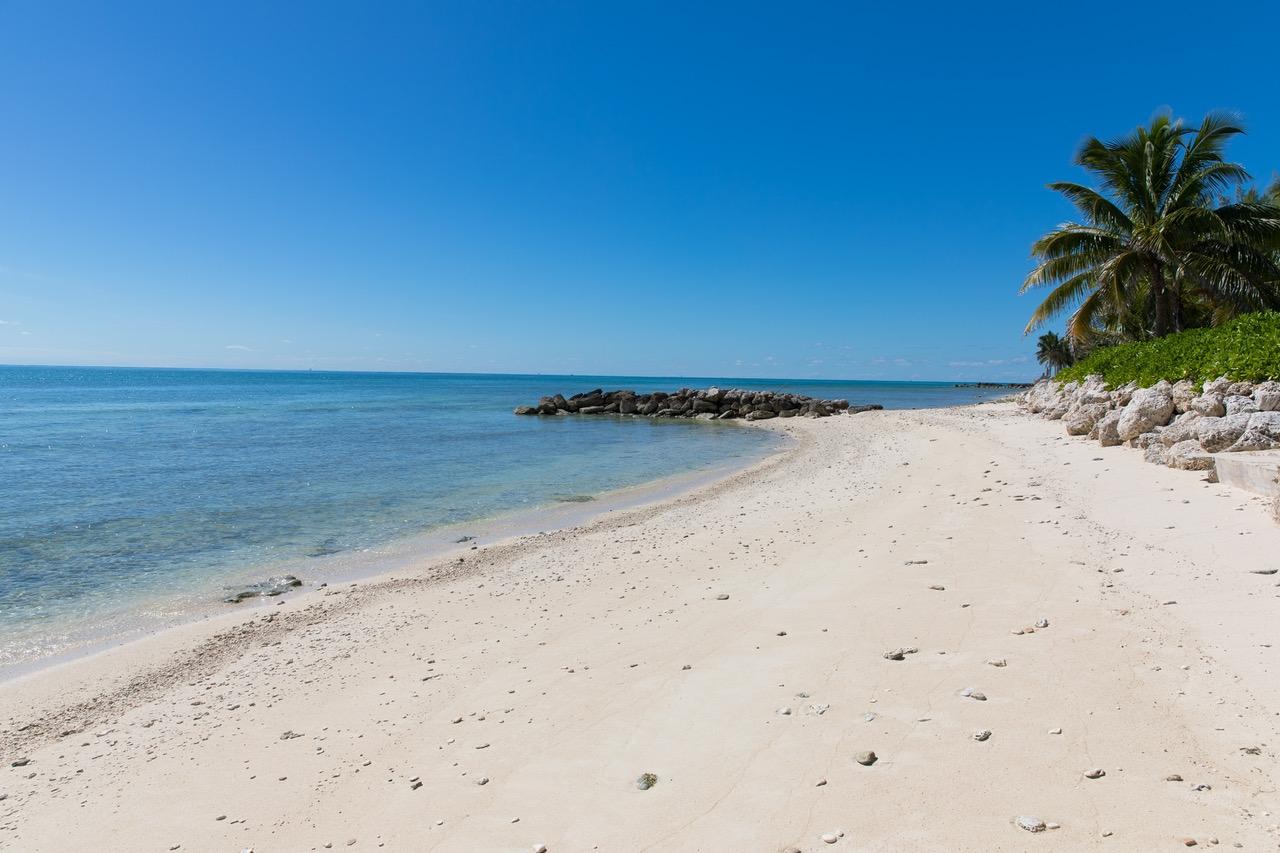 LOT 27, PRINCESS ISLE