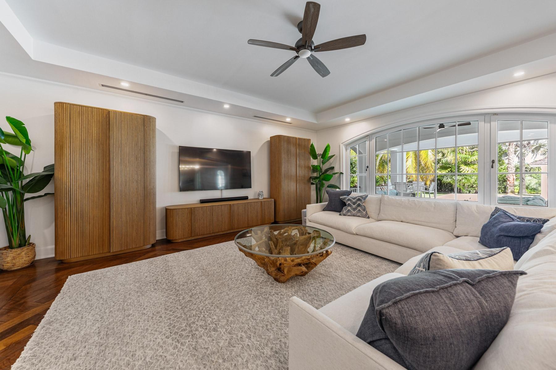 104 HARBOURWAY OCEAN CLUB