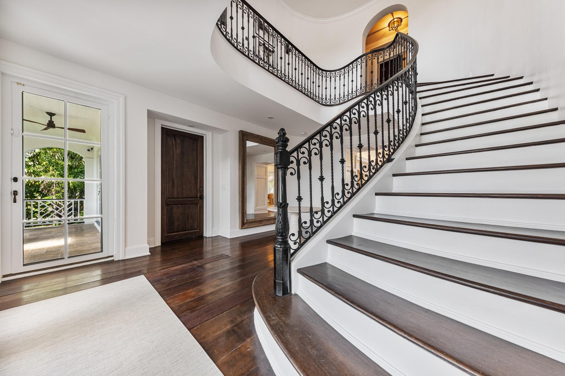 104 HARBOURWAY OCEAN CLUB