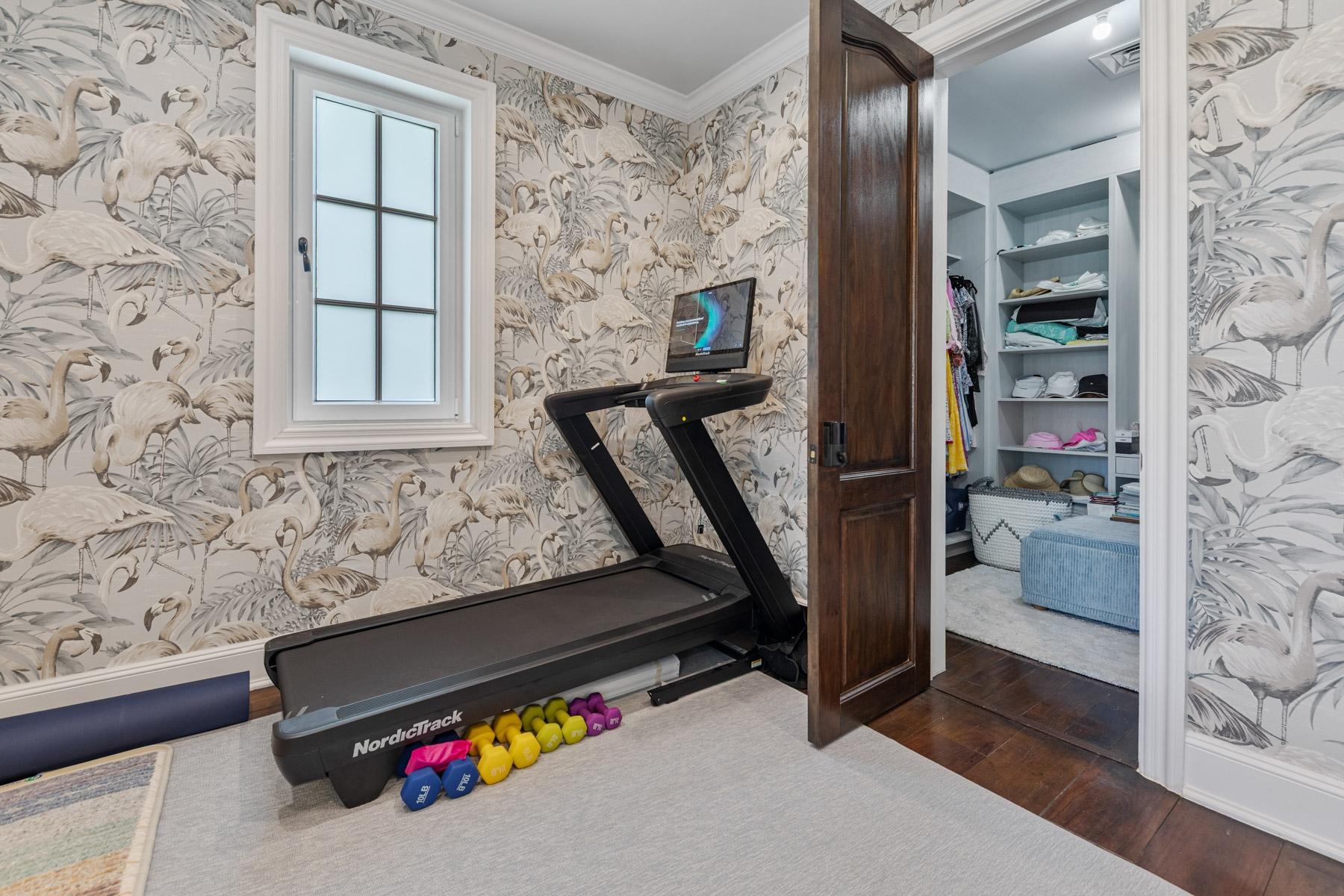 104 HARBOURWAY OCEAN CLUB