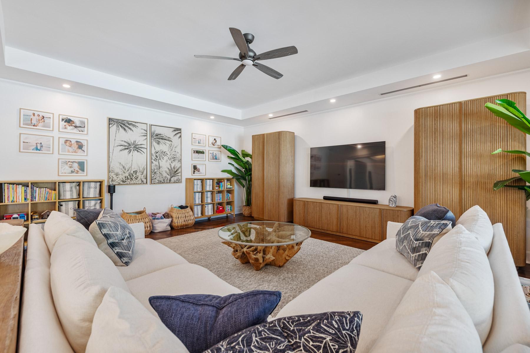 104 HARBOURWAY OCEAN CLUB