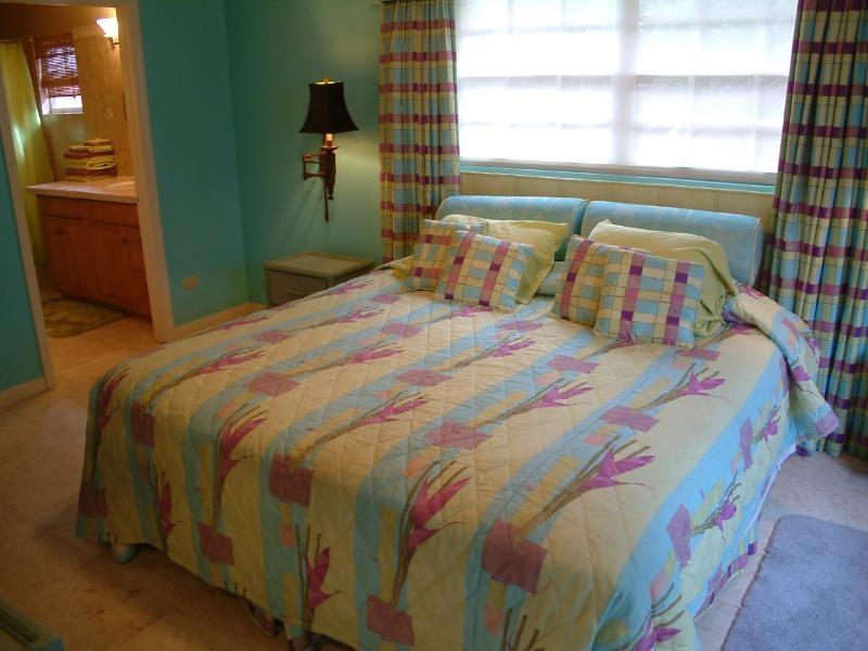 SCHOONER ROAD, FLAMINGO B