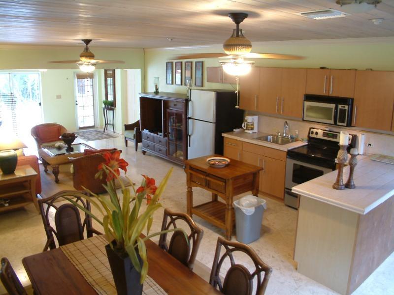 SCHOONER ROAD, FLAMINGO B