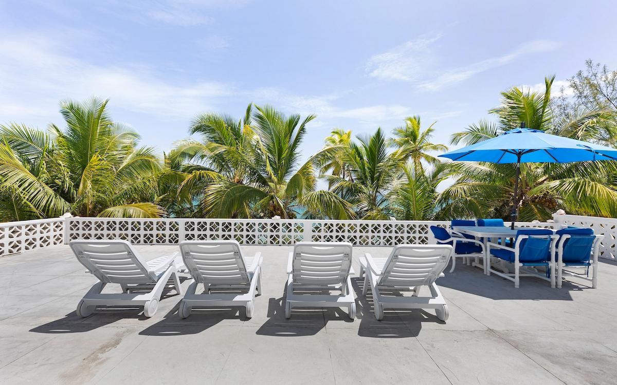 TROPICAL IMPLUSE BANKS RD