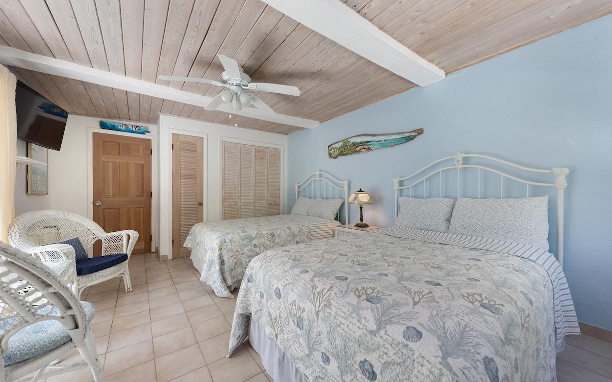 TROPICAL IMPLUSE BANKS RD