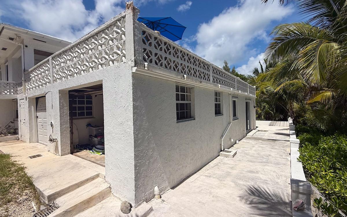 TROPICAL IMPLUSE BANKS RD