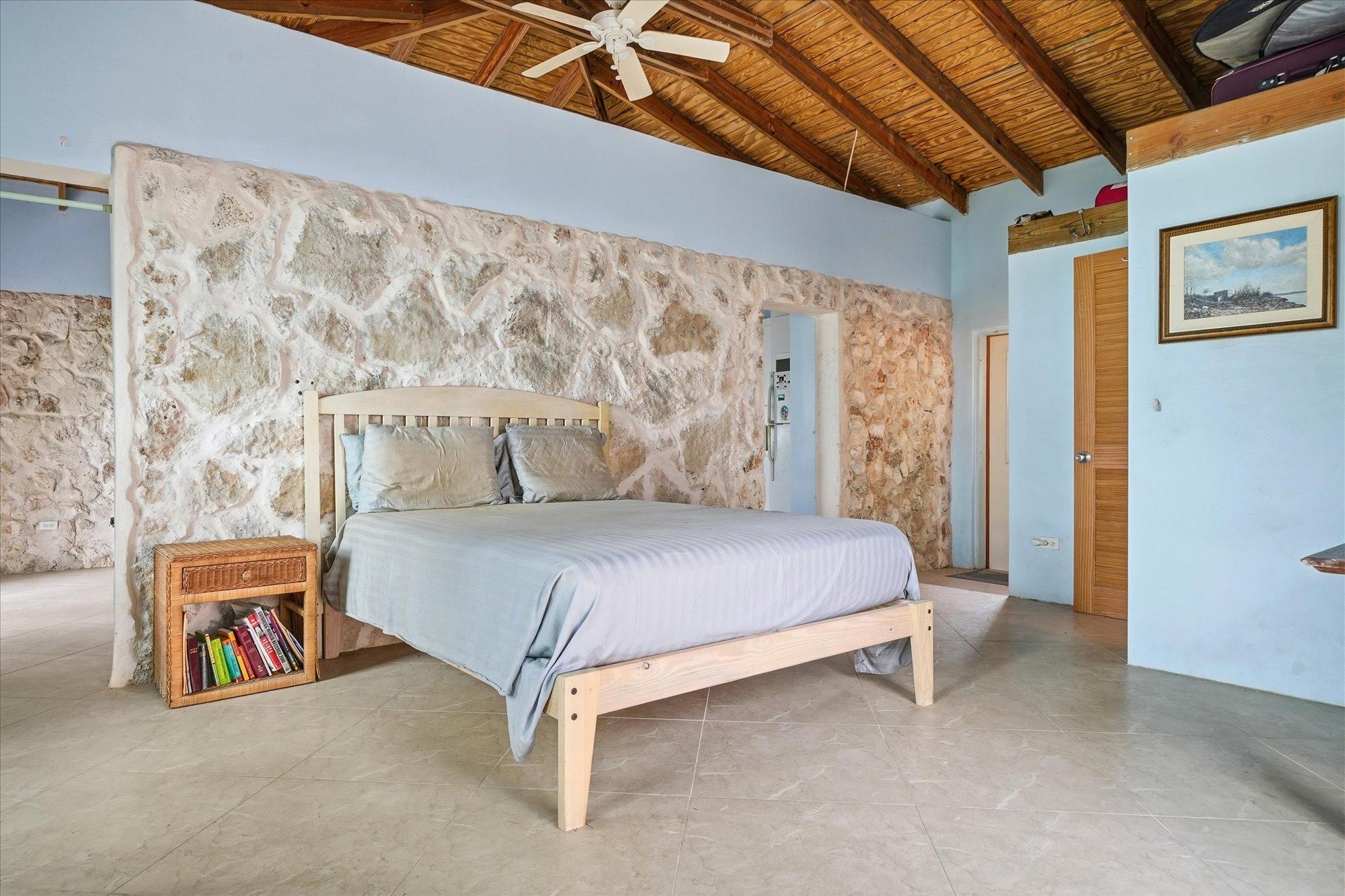 TIMELESS STONE COTTAGE