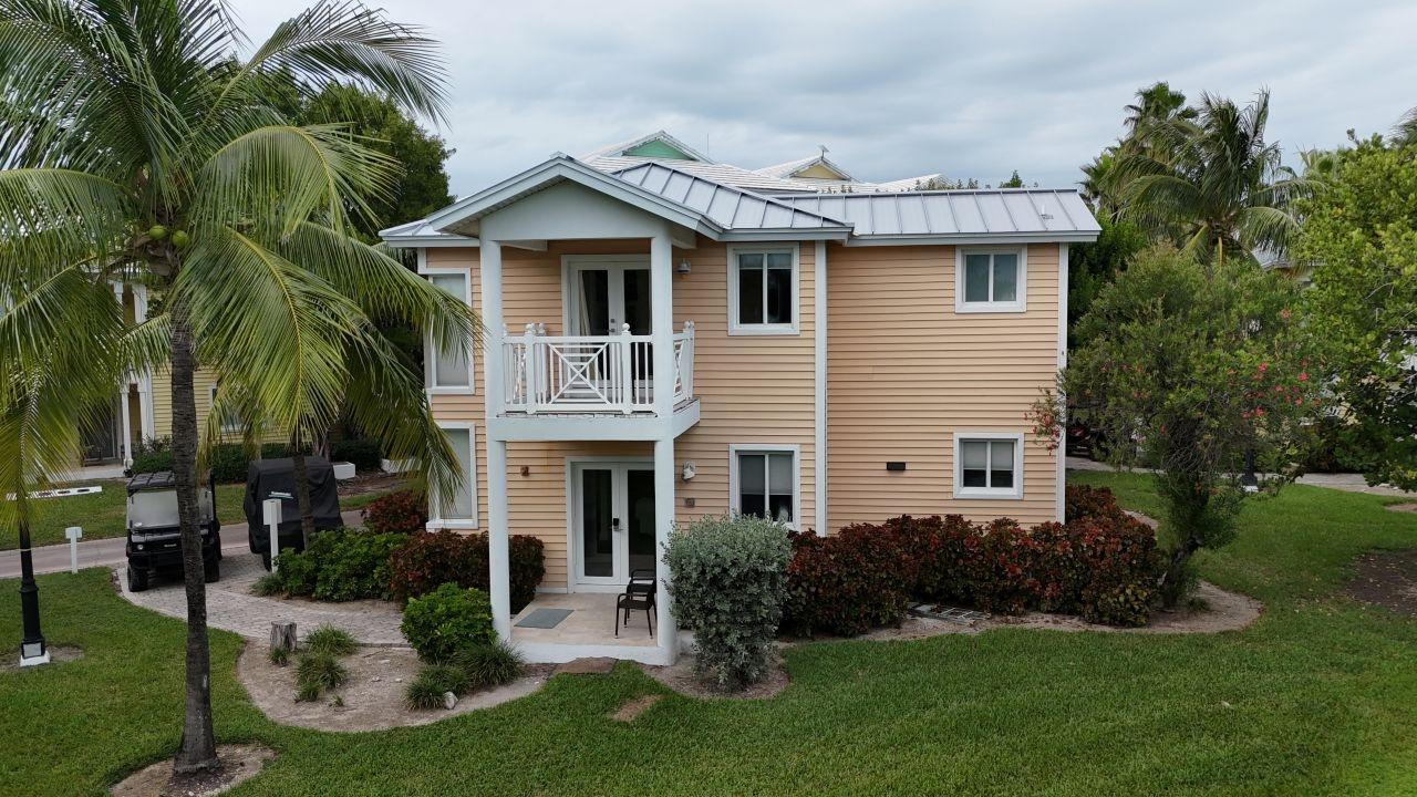 Bimini Townhouse