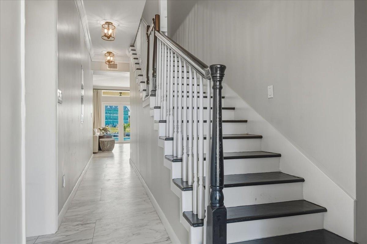 #9 KINGFISHER ISLAND