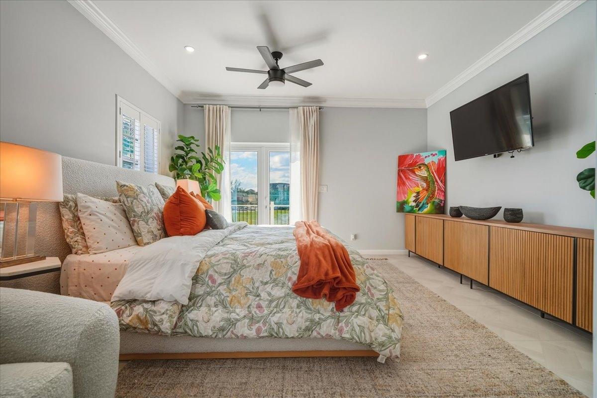 #9 KINGFISHER ISLAND