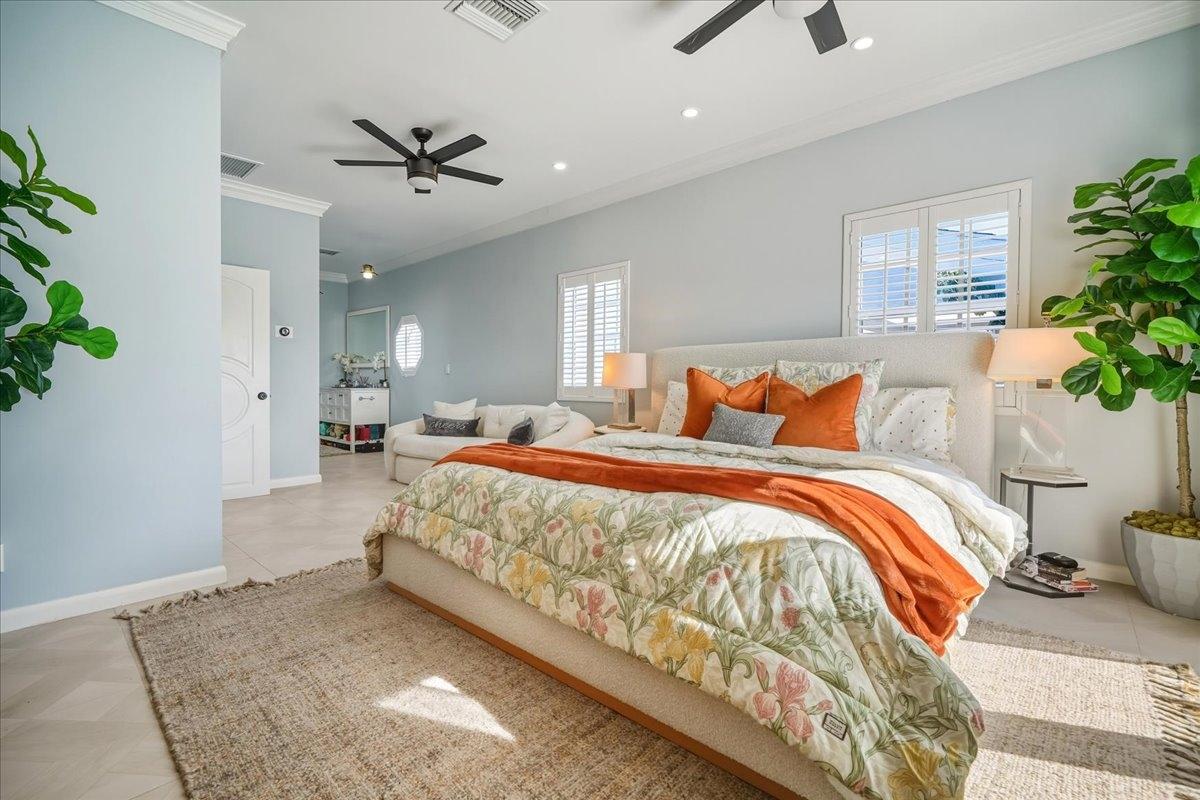 #9 KINGFISHER ISLAND