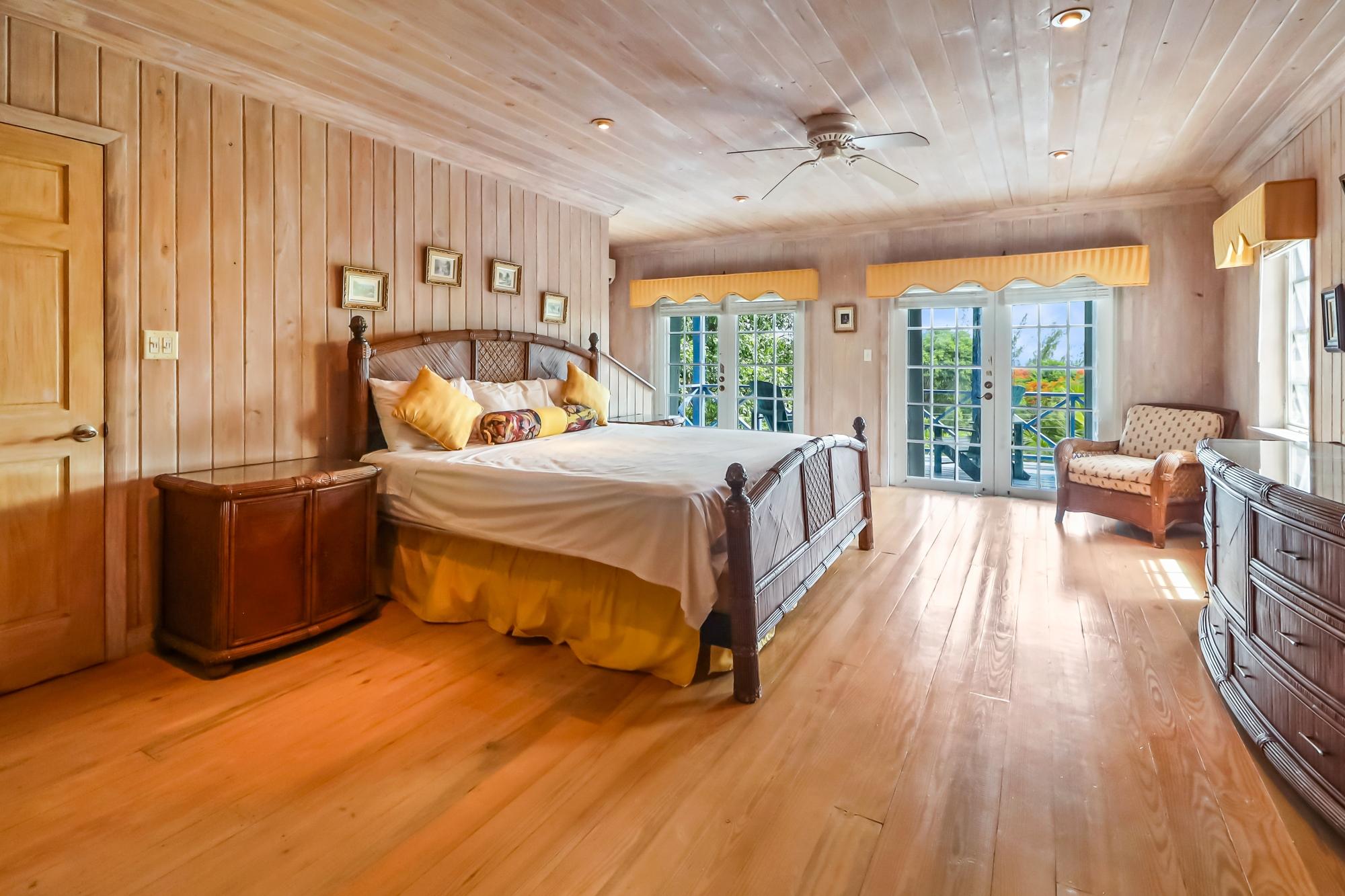 SEA VISION TRIANA SHORES