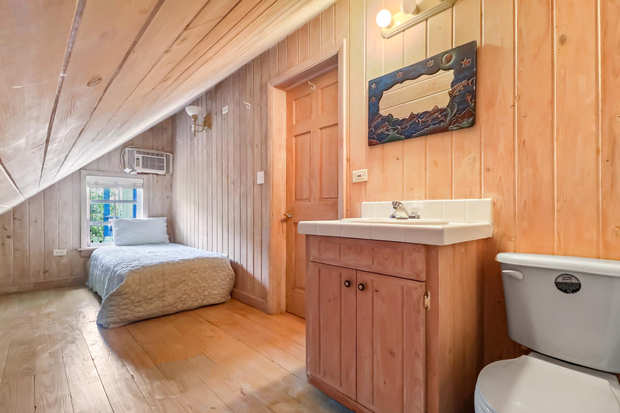 SEA VISION TRIANA SHORES