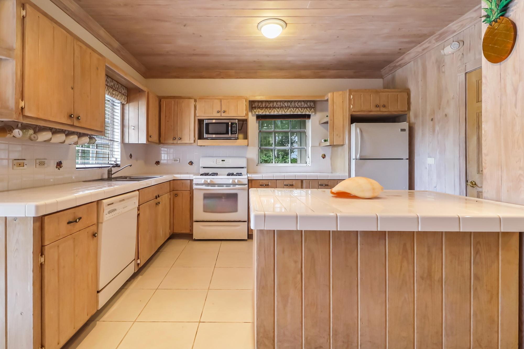 SEA VISION TRIANA SHORES