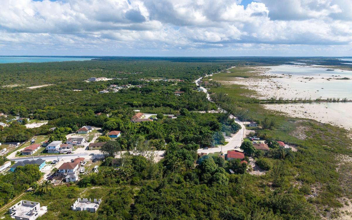 QUEEN’S HGHWAY DEEP CREEK