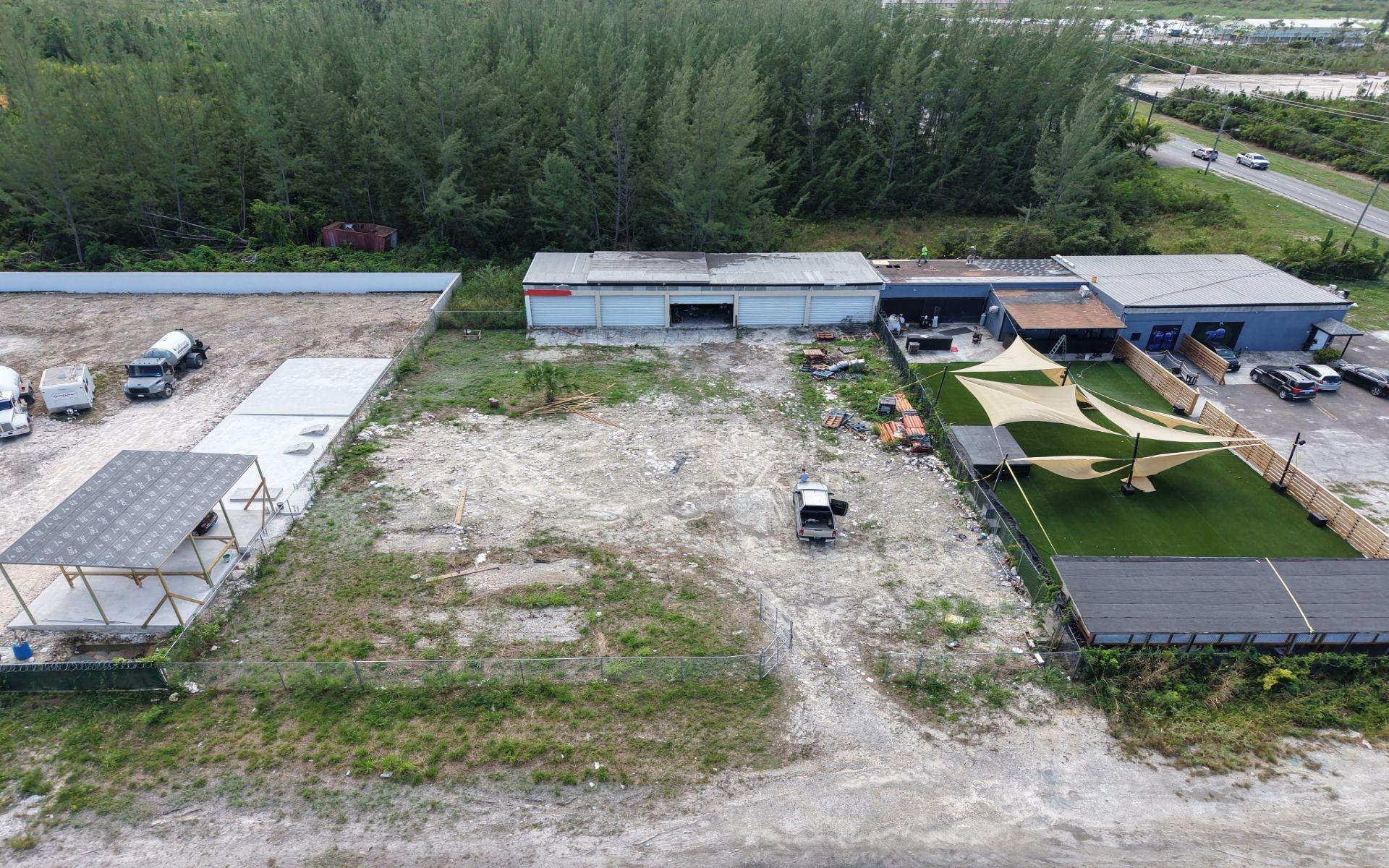 VACANT LOT RENTAL ON GLADSTONE ROAD