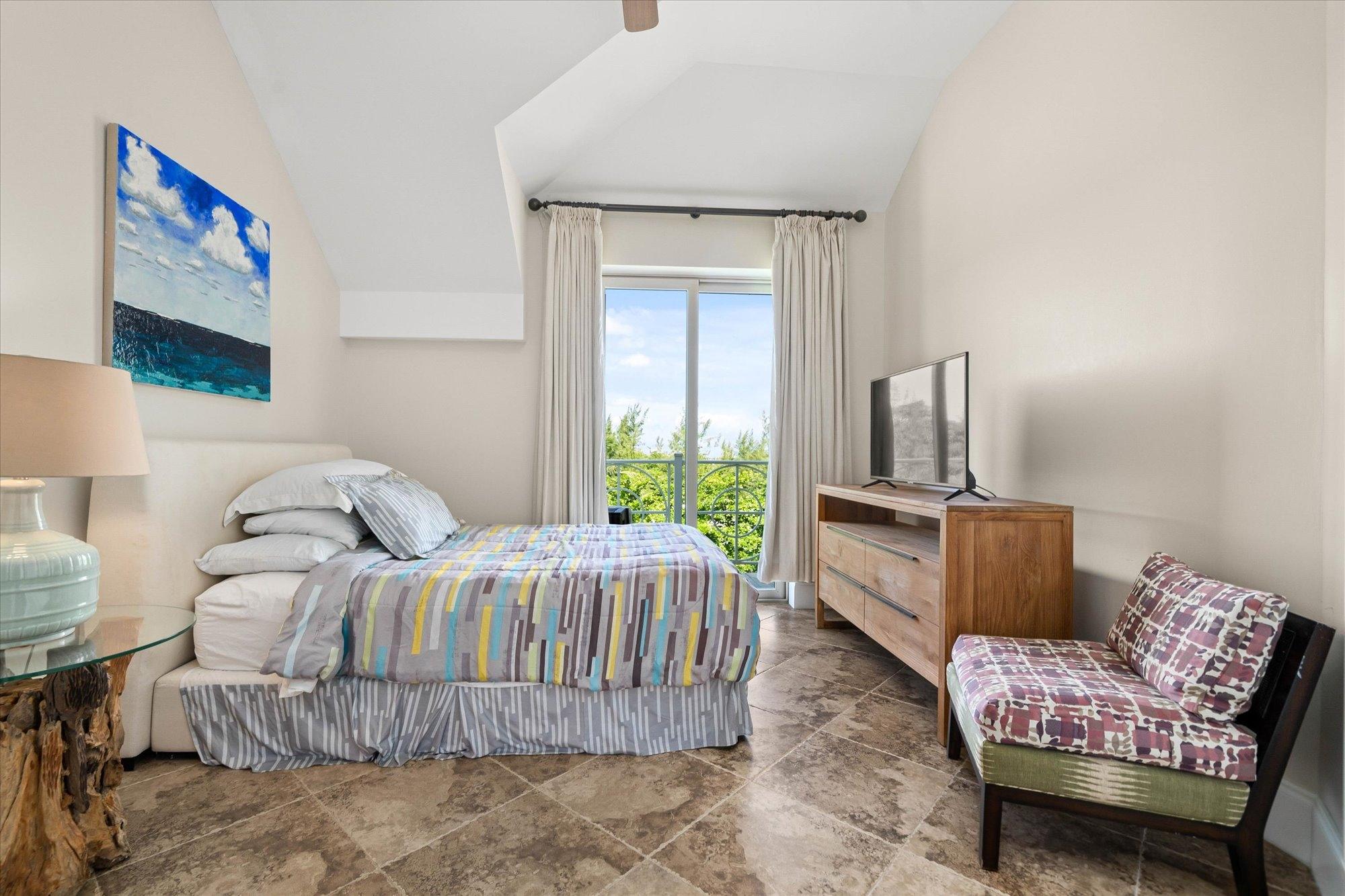 LOVE BEACH WALK PENTHOUSE