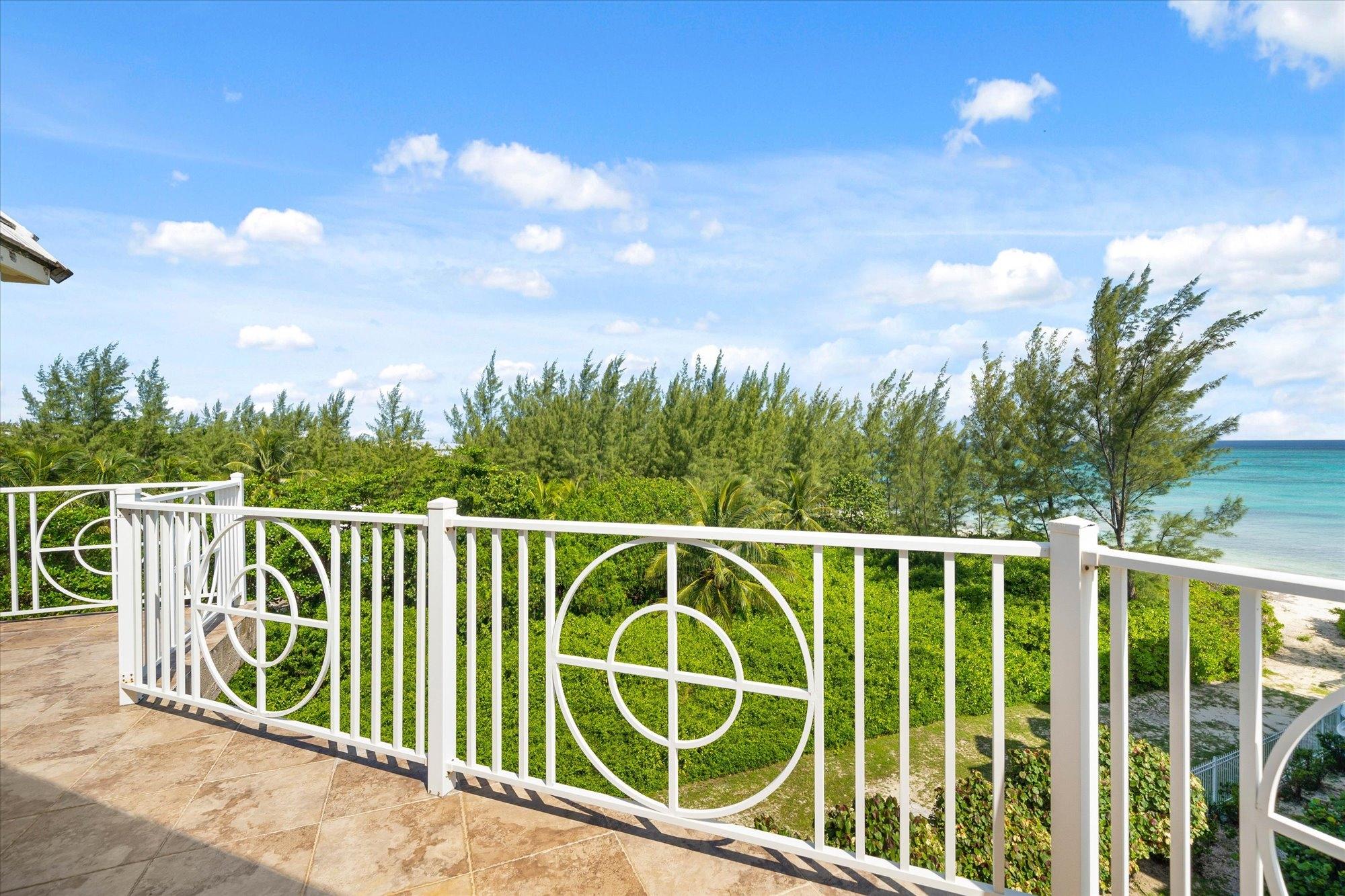 LOVE BEACH WALK PENTHOUSE