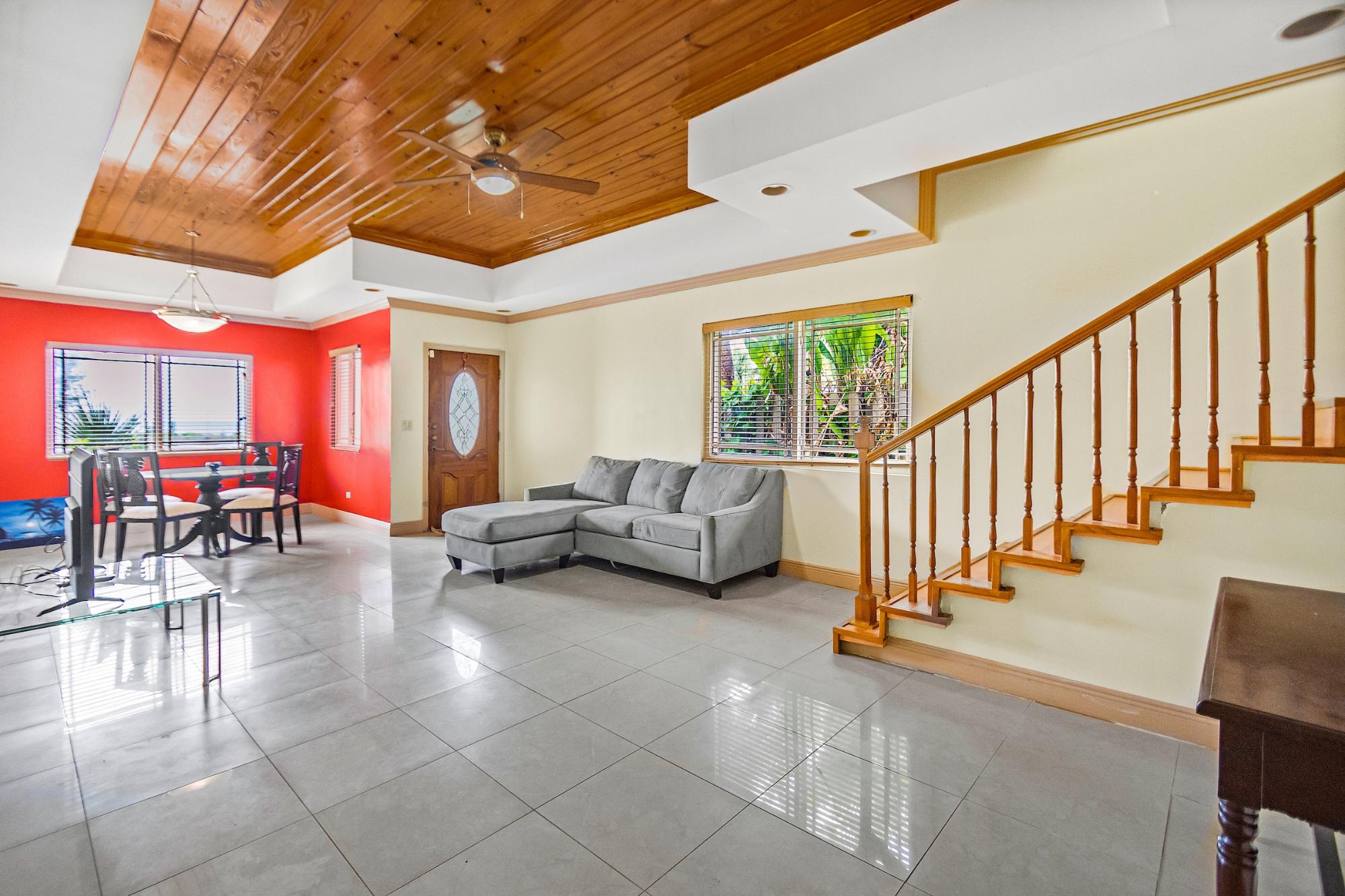 RANFURLY DRIVE, CORAL HAR