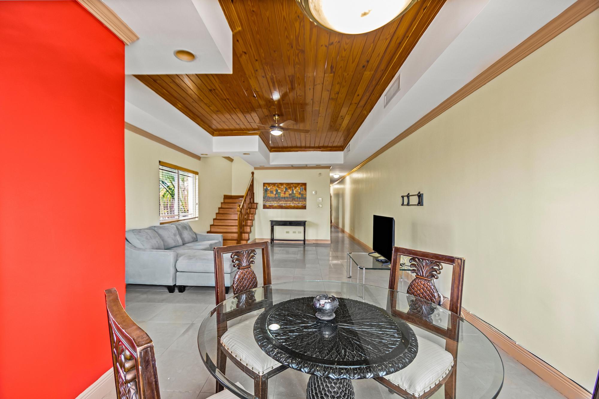 RANFURLY DRIVE, CORAL HAR