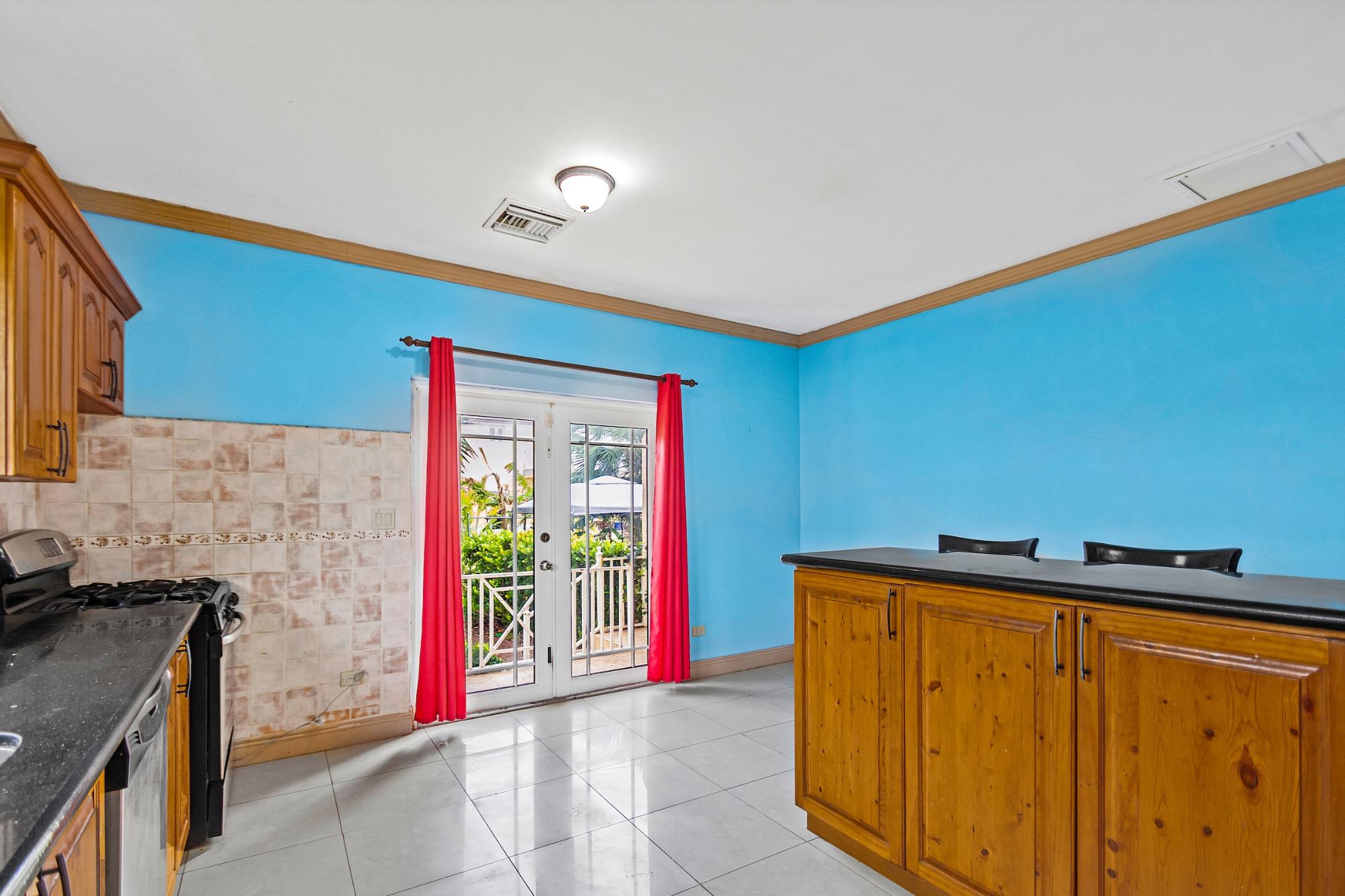 RANFURLY DRIVE, CORAL HAR