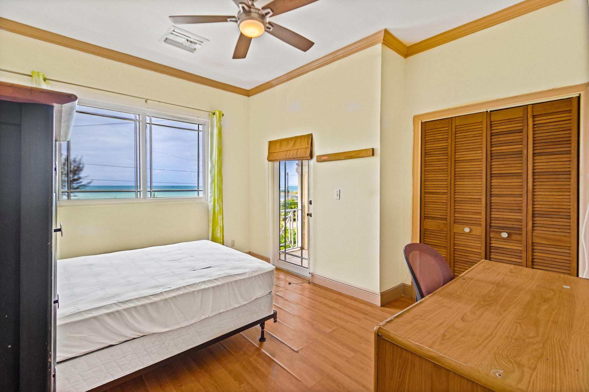 RANFURLY DRIVE, CORAL HAR