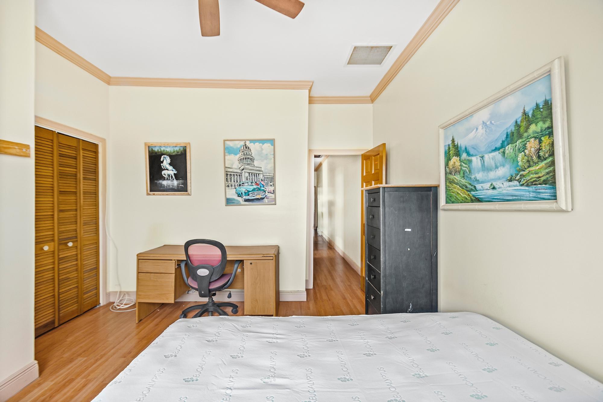 RANFURLY DRIVE, CORAL HAR