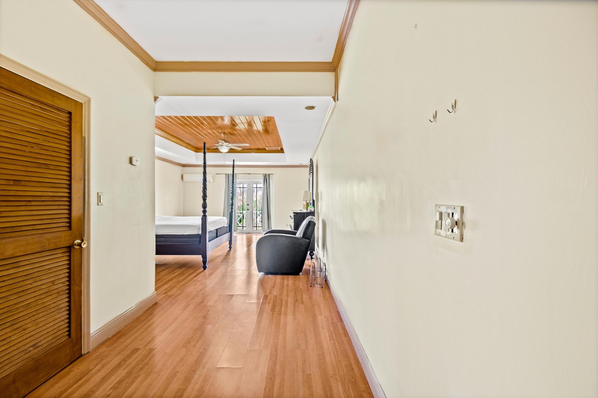 RANFURLY DRIVE, CORAL HAR