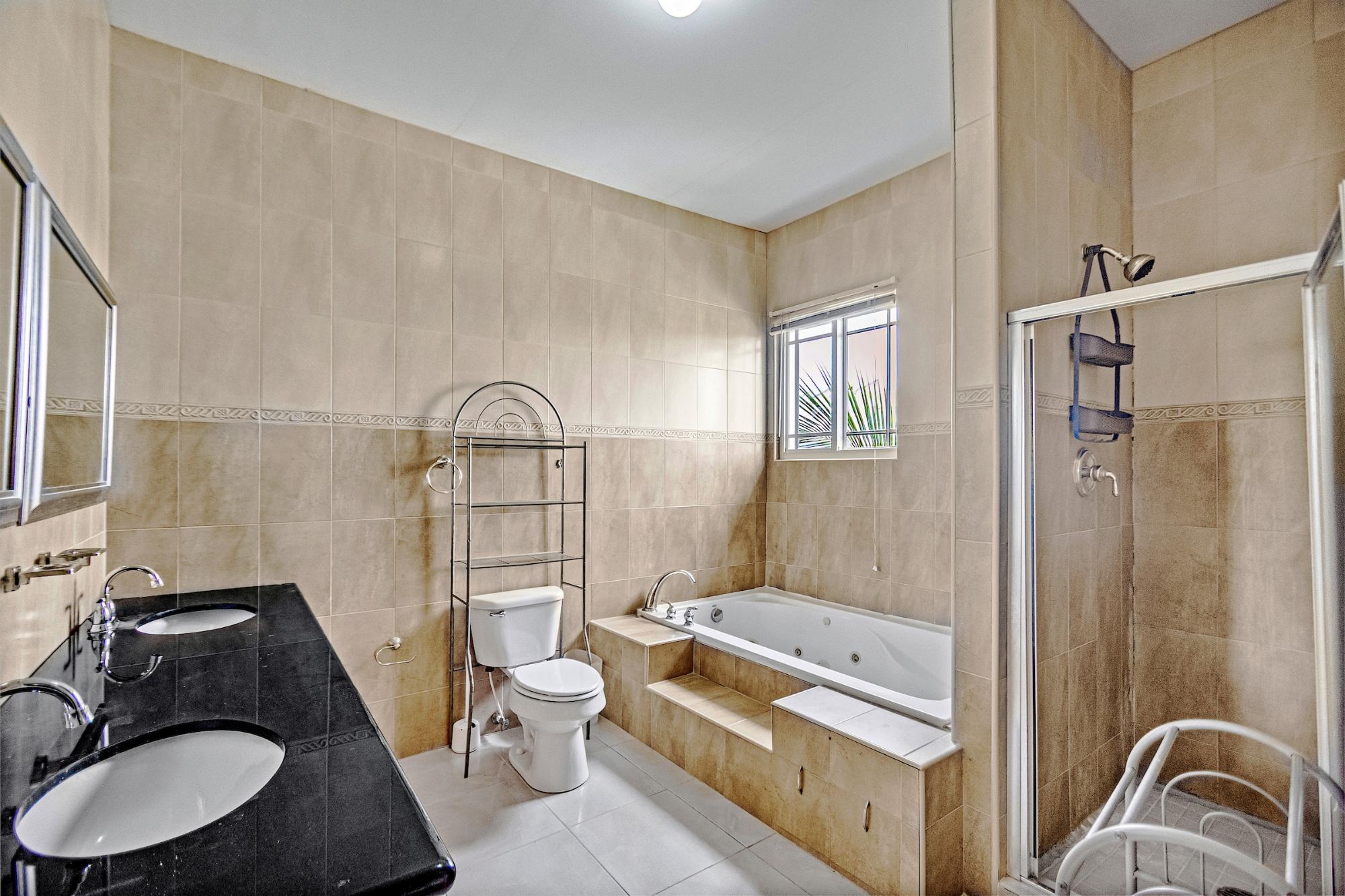 RANFURLY DRIVE, CORAL HAR