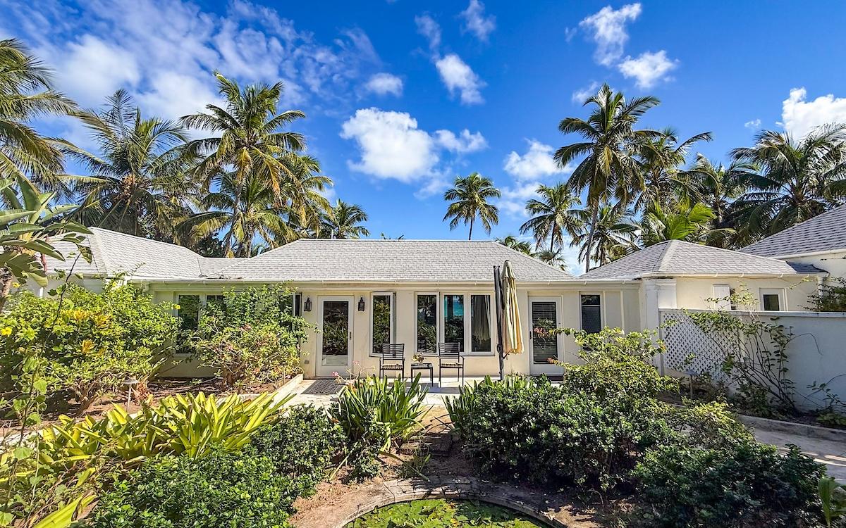 SENZA NOME, DOUBLE BAY