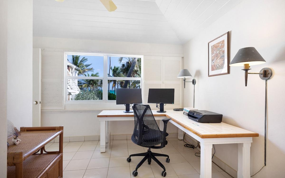 SENZA NOME, DOUBLE BAY