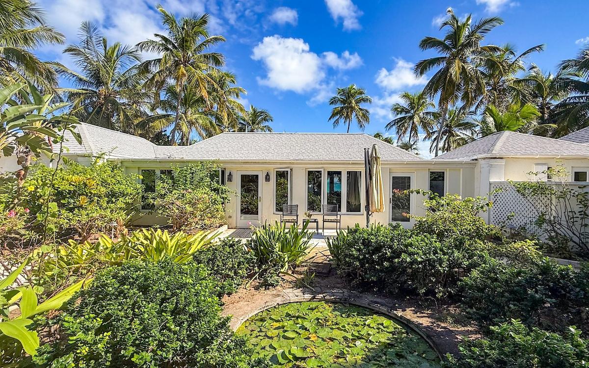 SENZA NOME, DOUBLE BAY