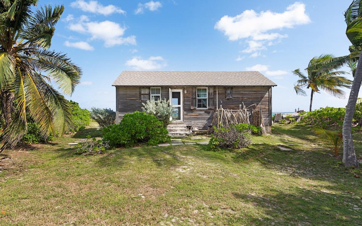 SENZA NOME, DOUBLE BAY