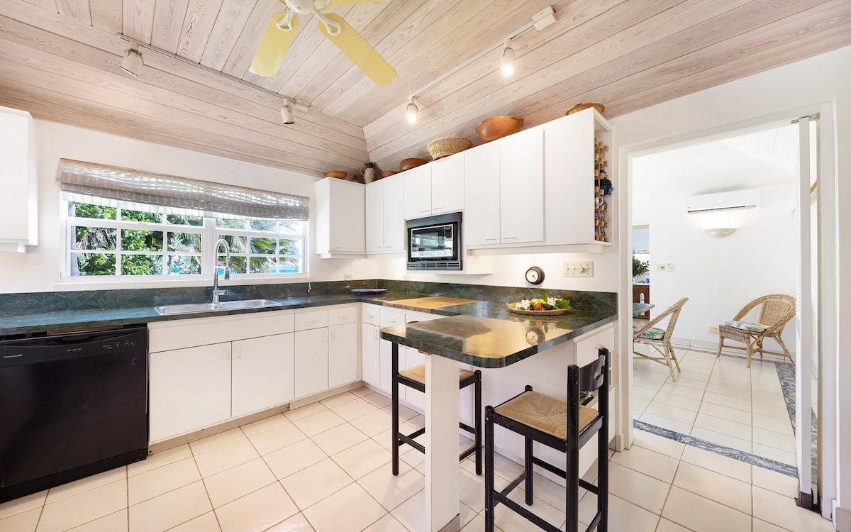 SENZA NOME, DOUBLE BAY