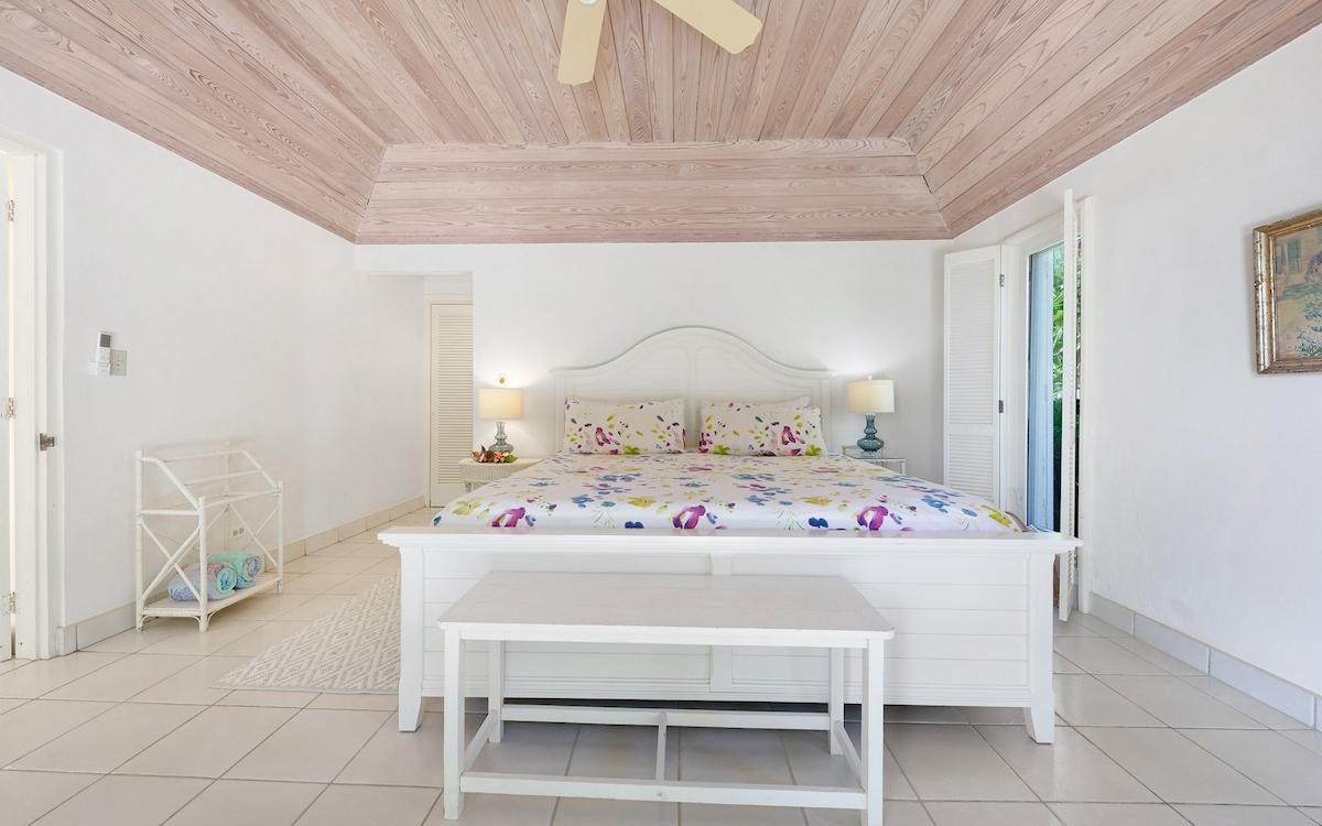 SENZA NOME, DOUBLE BAY