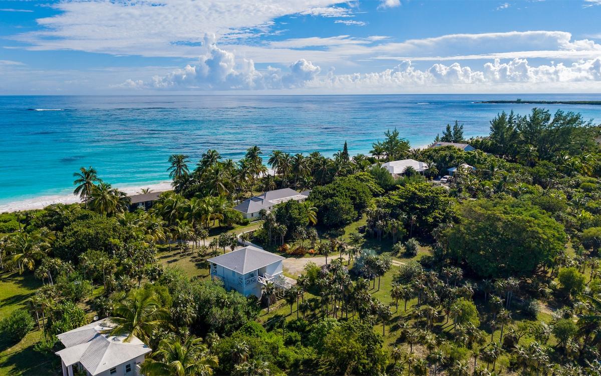 SENZA NOME, DOUBLE BAY