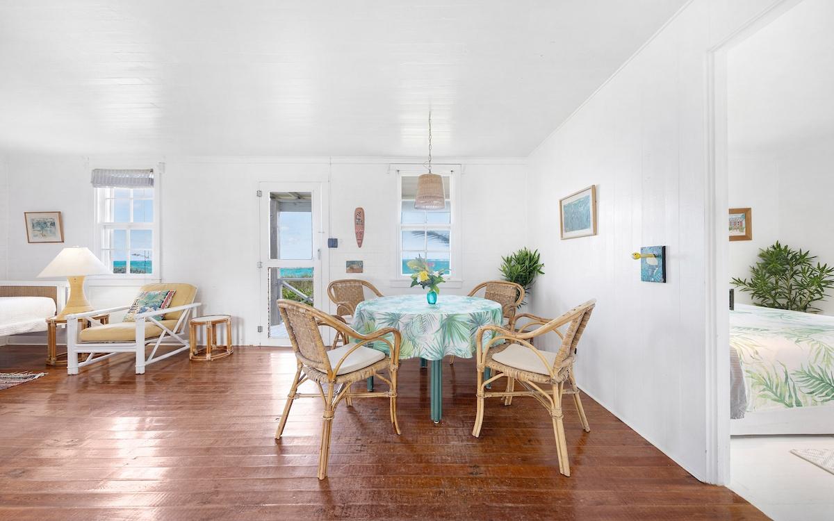 SENZA NOME, DOUBLE BAY