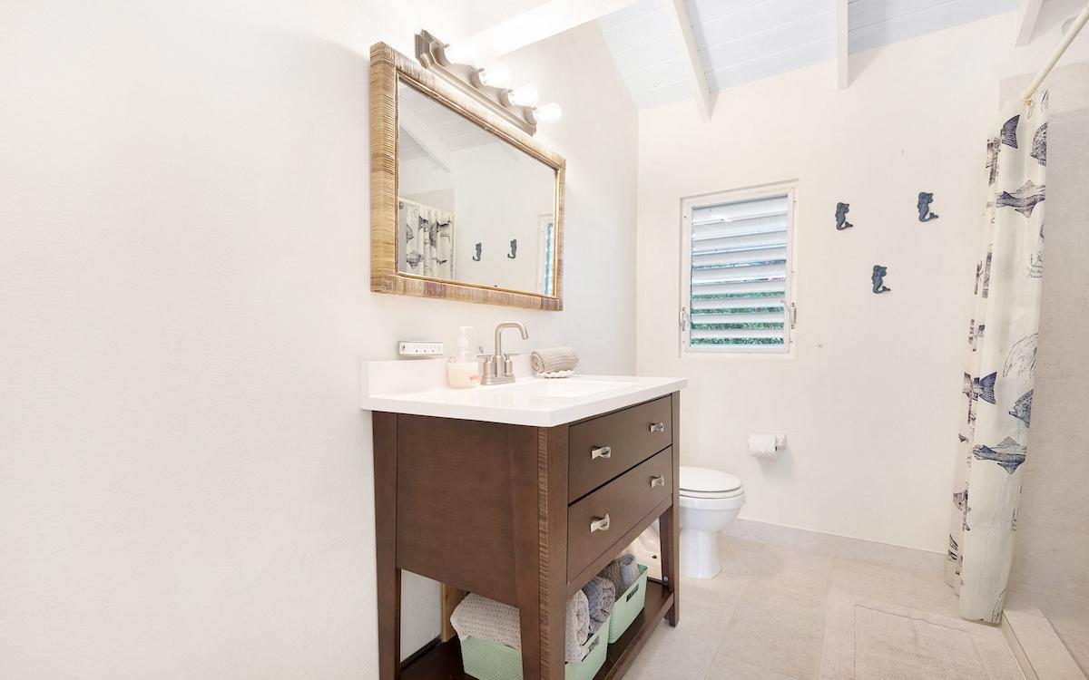 SENZA NOME, DOUBLE BAY