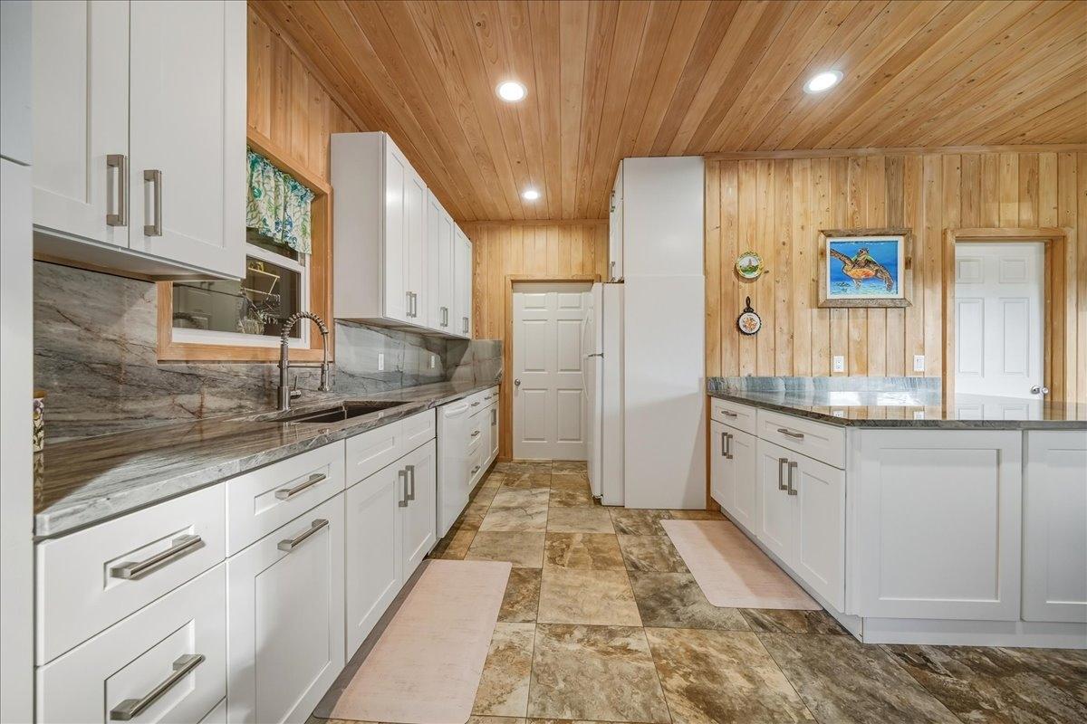 VILLA SAPODILLA LUBBER’S