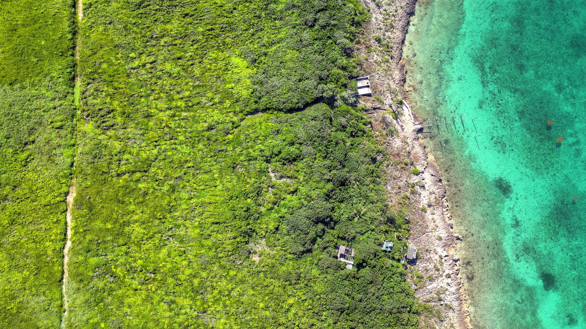 2.39 ACRES ON THE BLUFFS