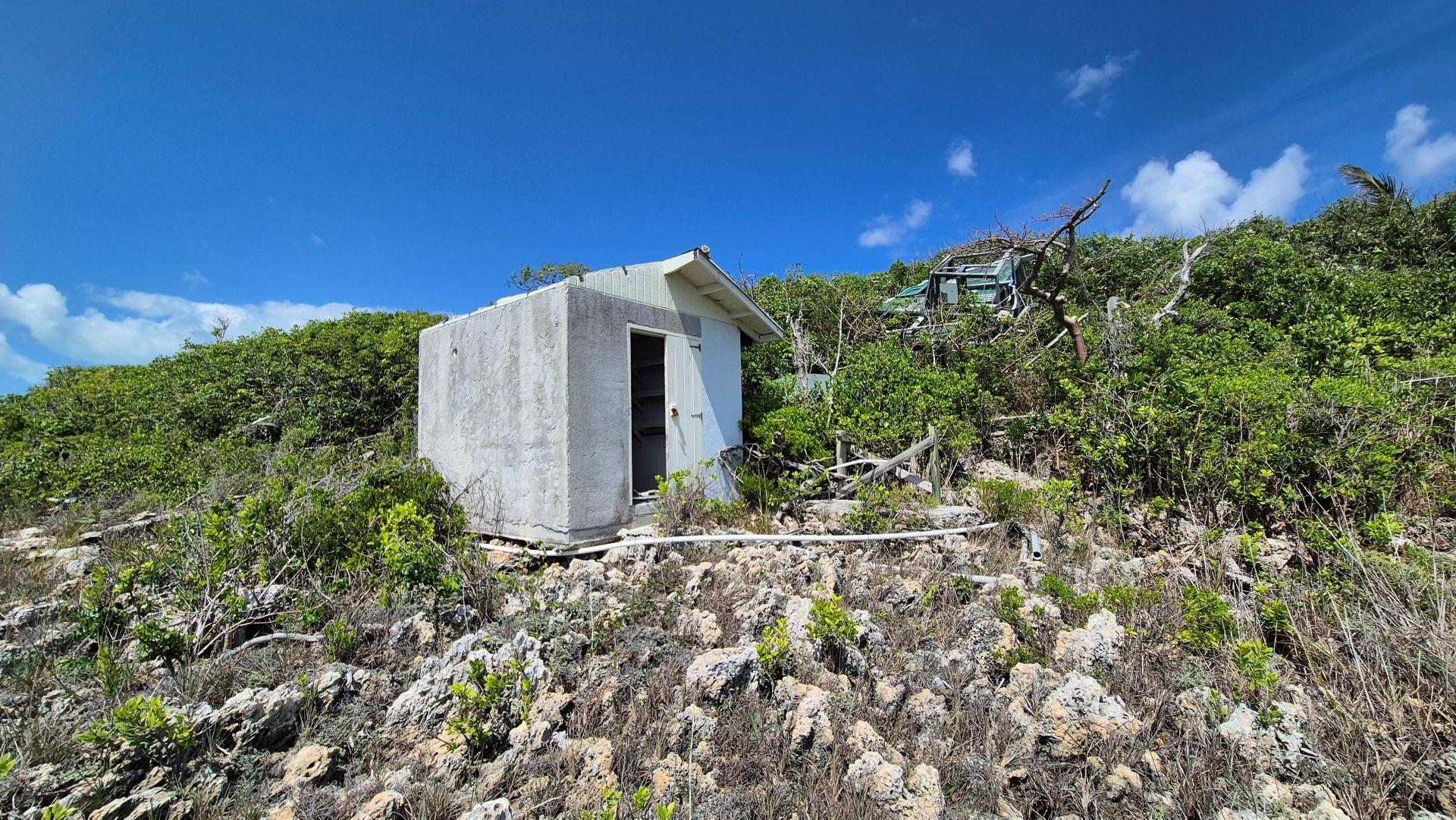 2.39 ACRES ON THE BLUFFS