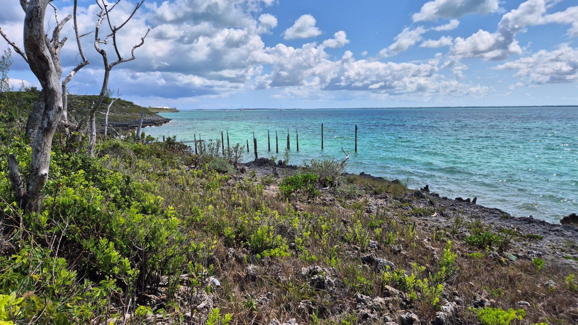 2.39 ACRES ON THE BLUFFS