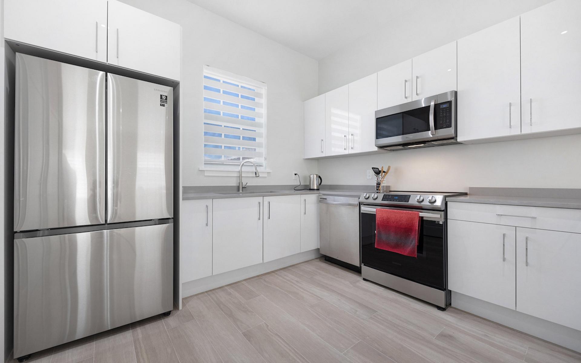 GALLEON BAY, PALM CAY