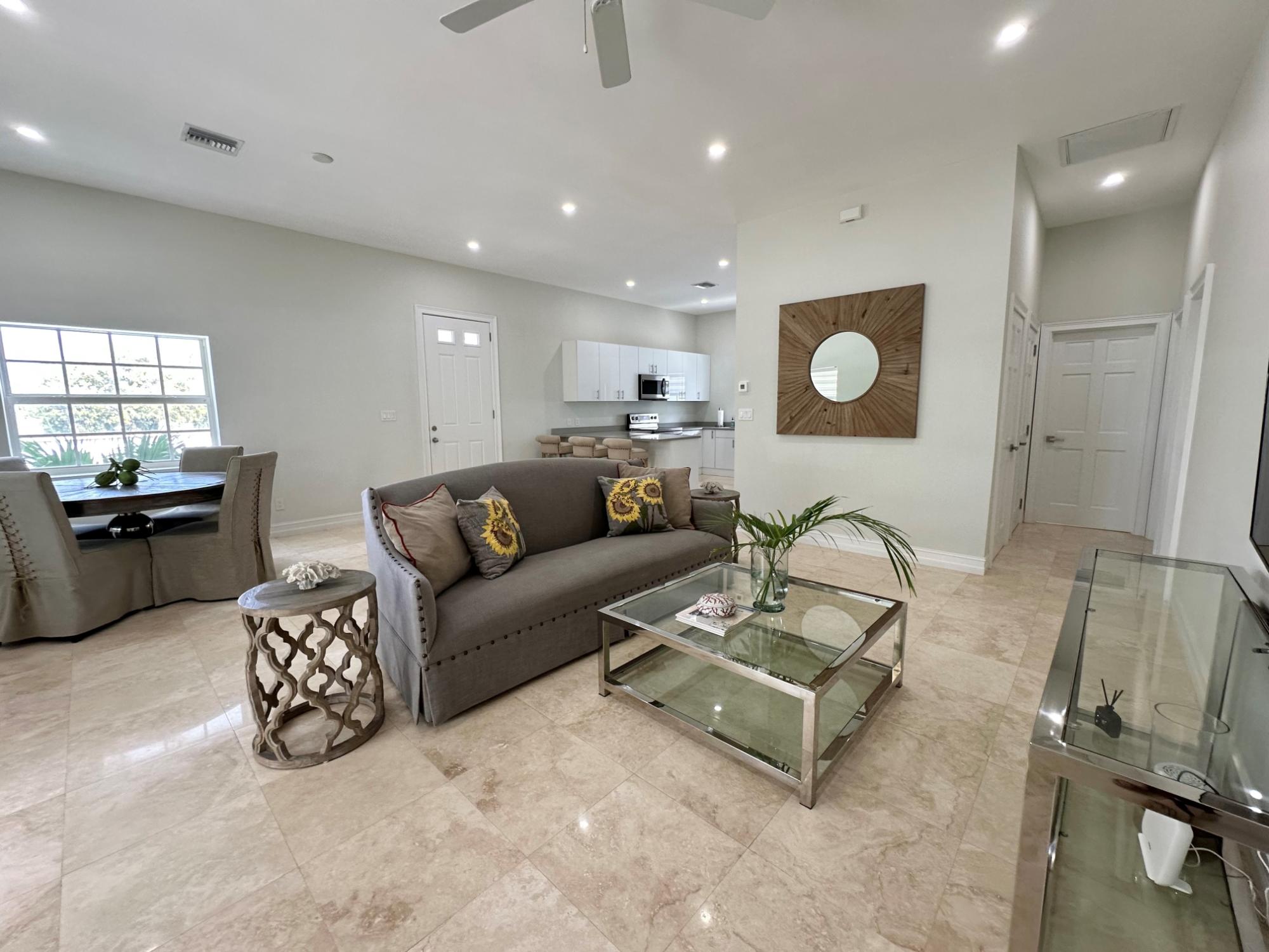 18B ANCHORAGE, PALM CAY