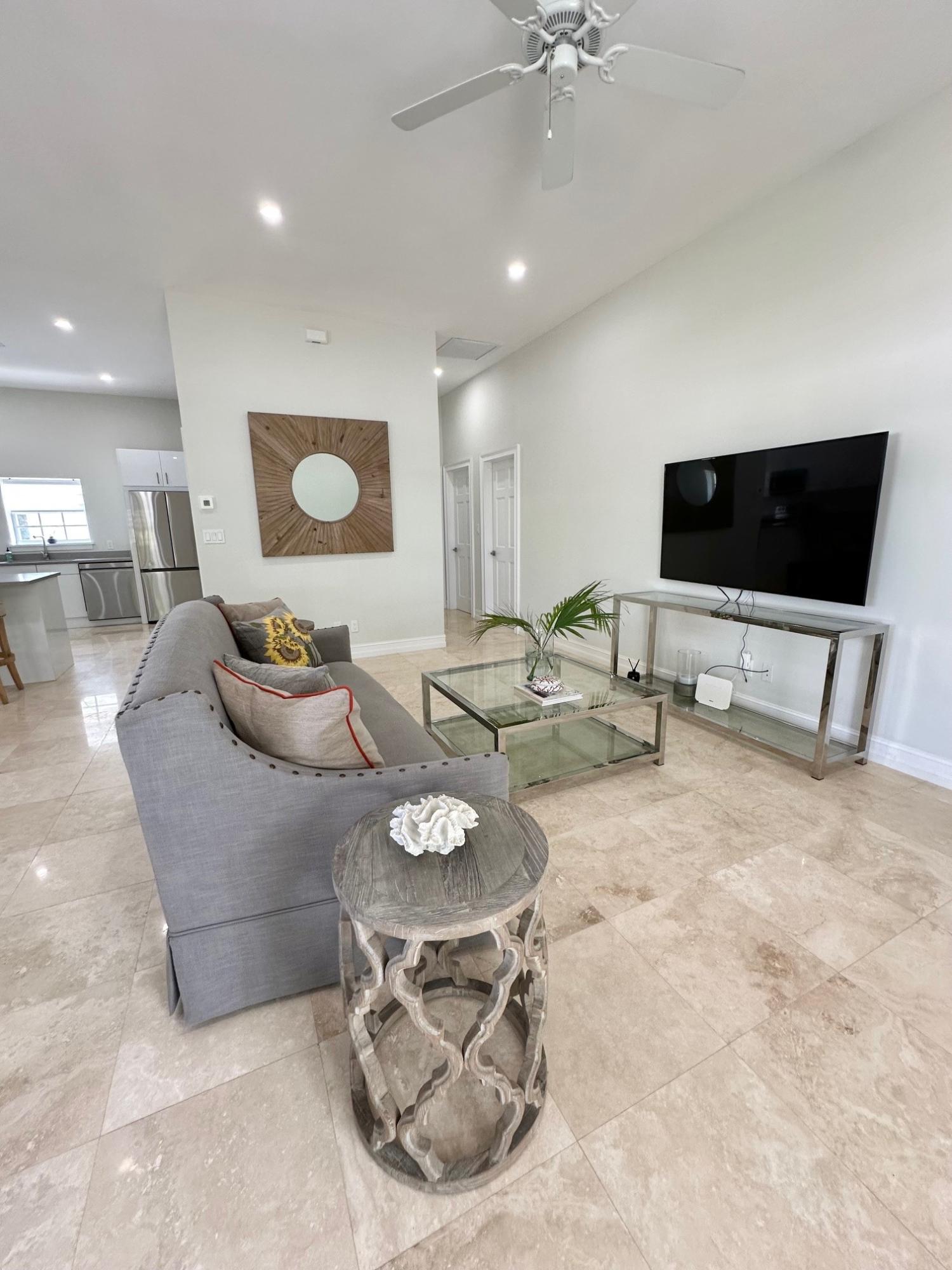 18B ANCHORAGE, PALM CAY