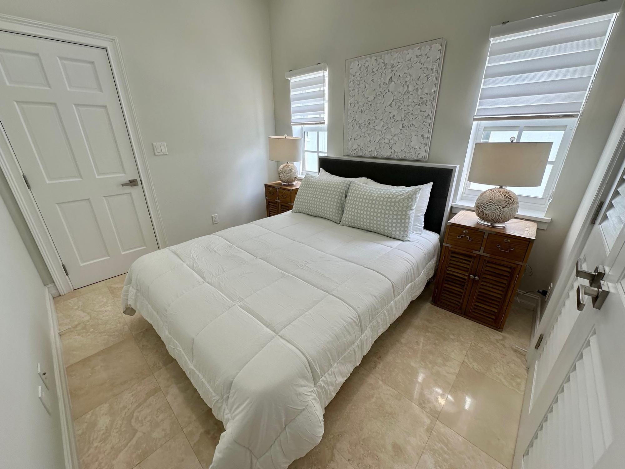 18B ANCHORAGE, PALM CAY