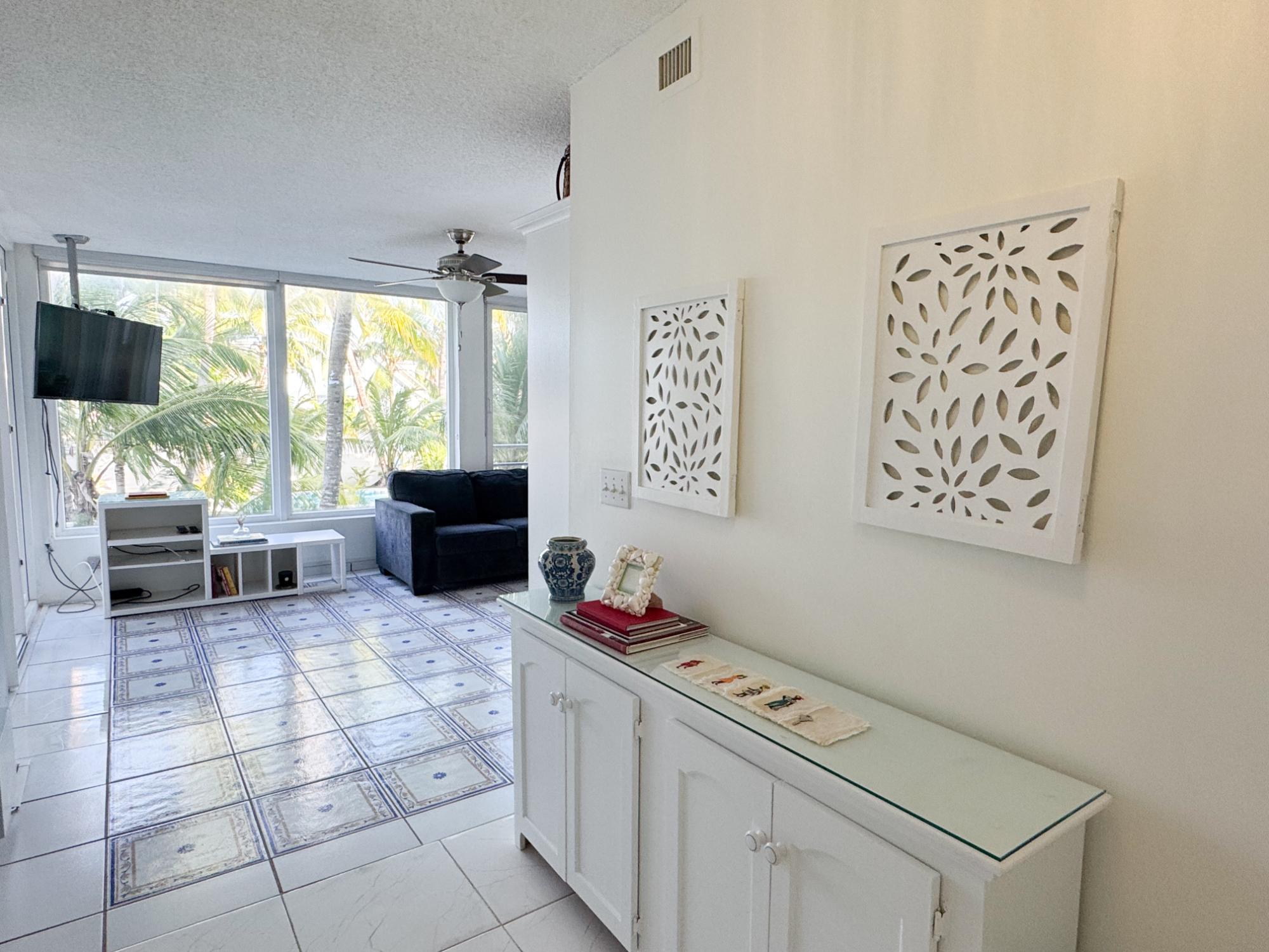 VISTA BELLA, CABLE BEACH