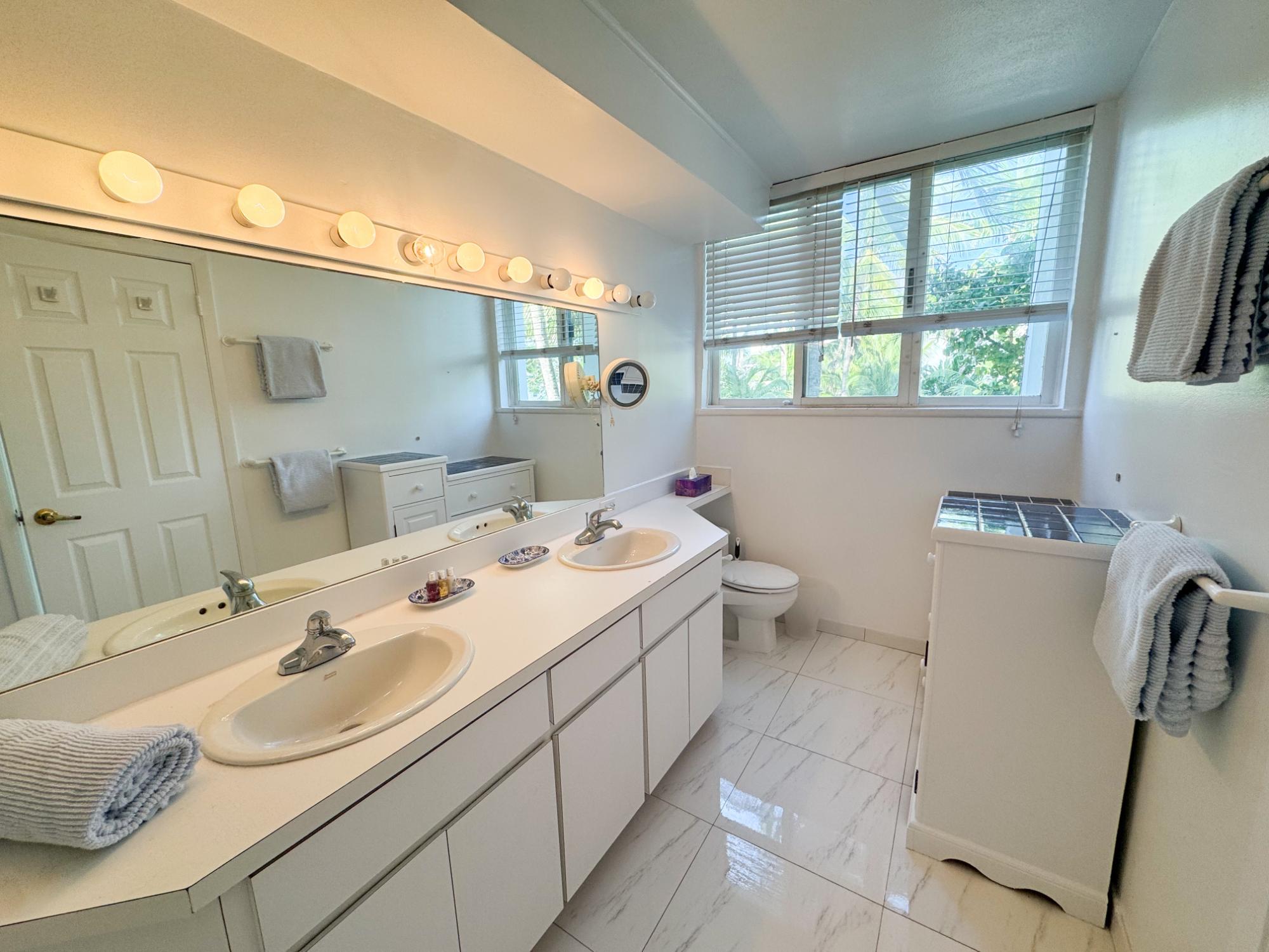 VISTA BELLA, CABLE BEACH