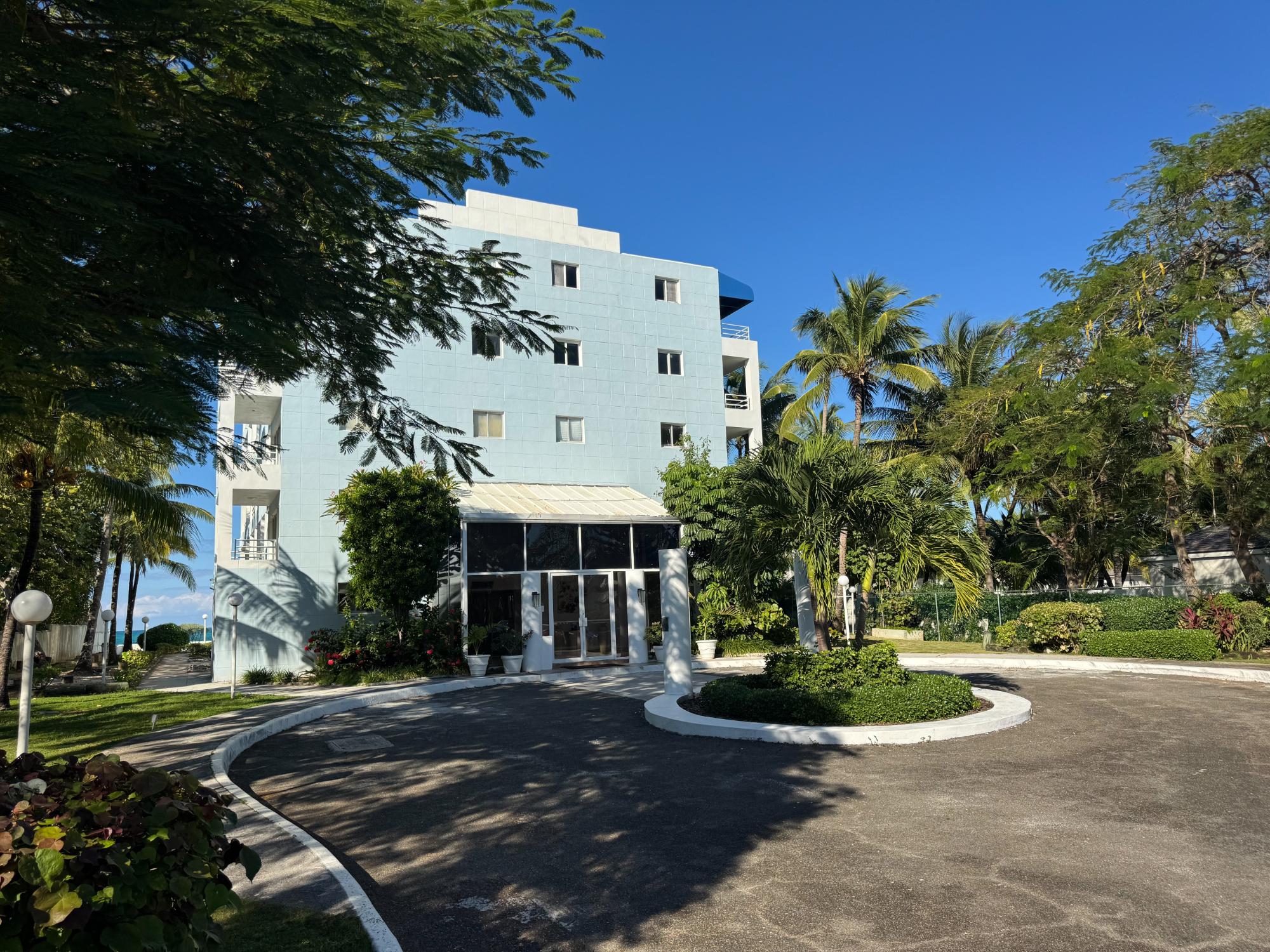 VISTA BELLA, CABLE BEACH